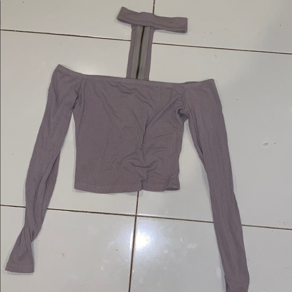 long sleeve crop top with choker attached